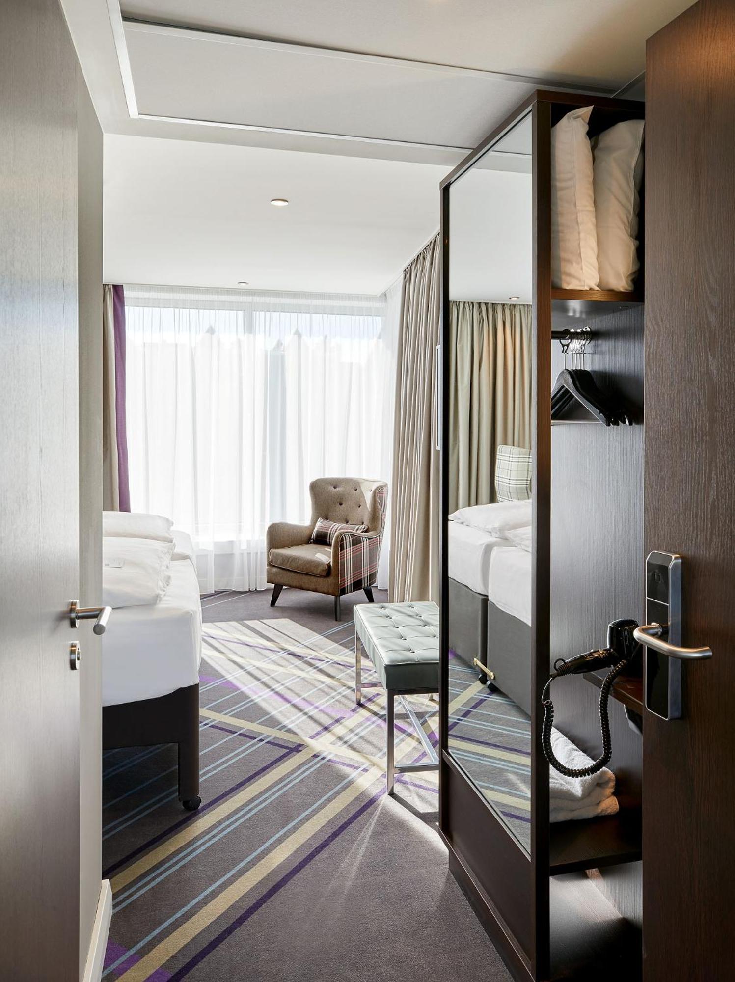 Premier Inn Hamburg City Zentrum Extérieur photo