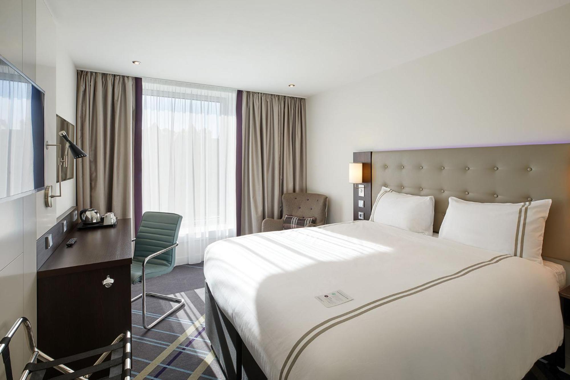 Premier Inn Hamburg City Zentrum Extérieur photo